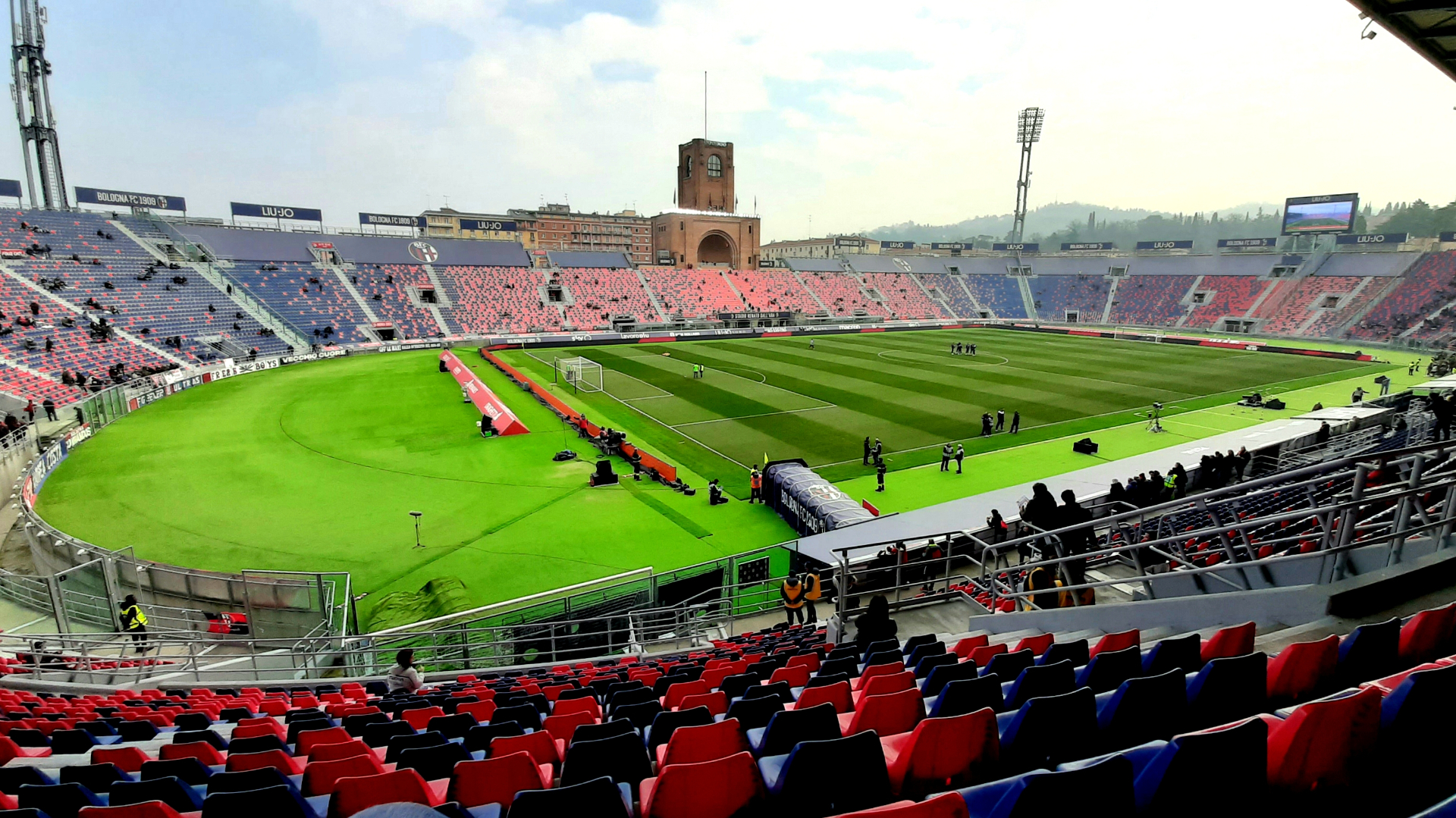 Stadio Renato Dall'Ara van Bologna FC tijdens een Serie A wedstrijd